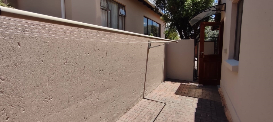 2 Bedroom Property for Sale in Xanadu Eco Park North West